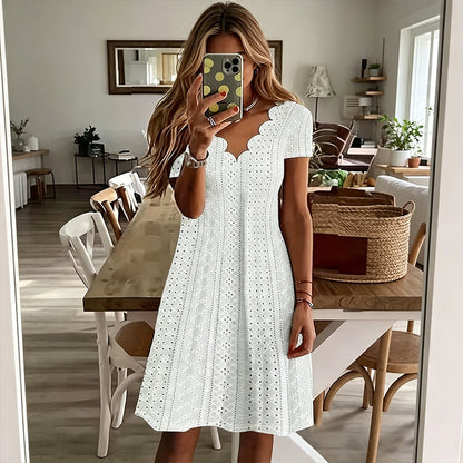 👗🔥 50% OFF POR TIEMPO LIMITADO | Vestido de Mujer con Cuello en V Festoneado y Bordados Calados ✨ Elegancia Femenina, Diseño Fresco y Estilo Sofisticado